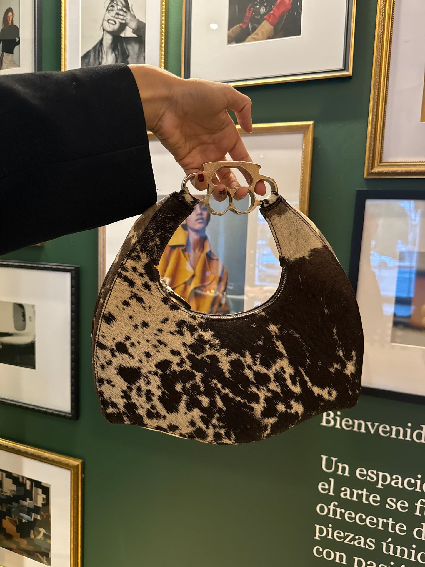 Beta Cow Bag
