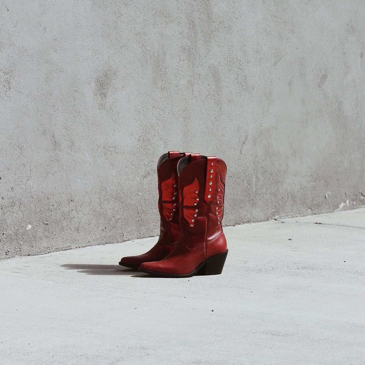 Monarch Cherry Red