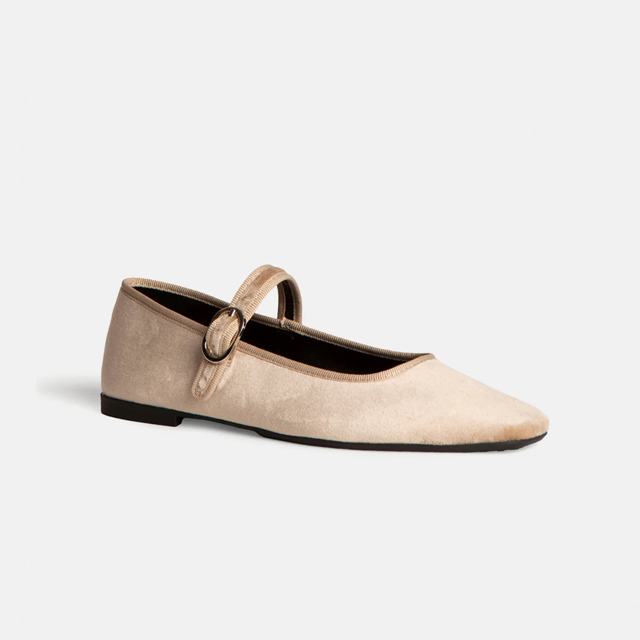 Lia Ballerinas