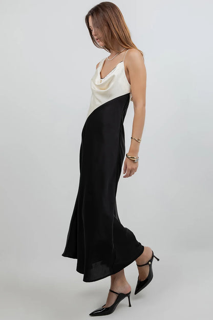 Vela Dress