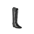 El estilo cowboy nunca pasará de moda! Ponte a la moda con la Bota Sandy piel negra. Diseñada con materia de primera calidad, esta bota western será tu mejor aliado para lucir con estilo. Sentirás la comodidad de la piel en tu piel para una experiencia excepcional.