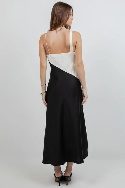 Vela Dress