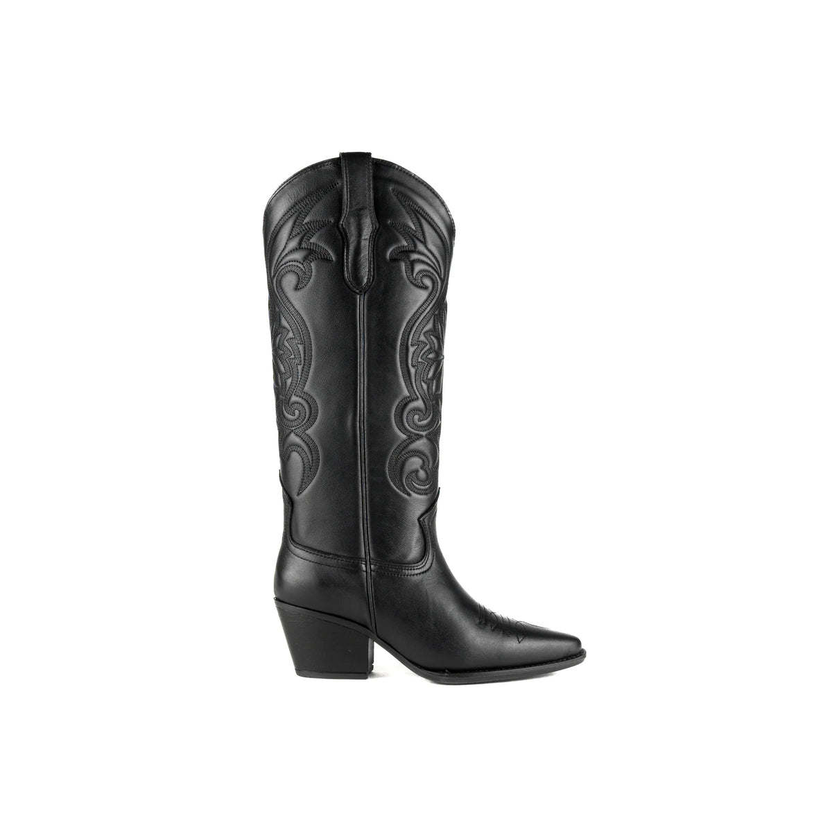 El estilo cowboy nunca pasará de moda! Ponte a la moda con la Bota Sandy piel negra. Diseñada con materia de primera calidad, esta bota western será tu mejor aliado para lucir con estilo. Sentirás la comodidad de la piel en tu piel para una experiencia excepcional.