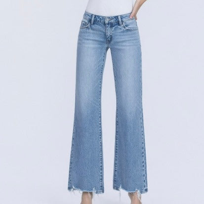 Low Flare Jeans