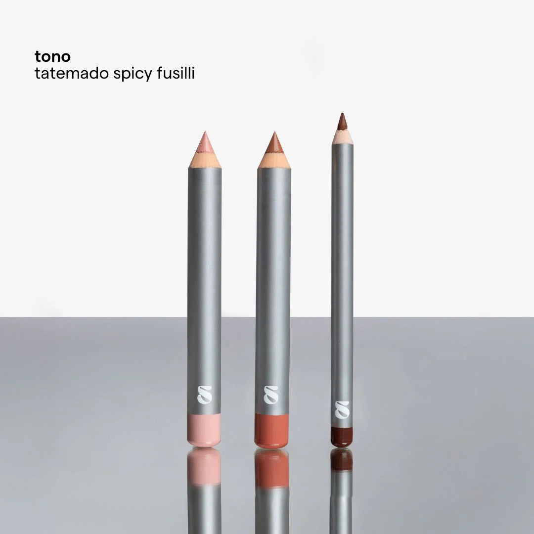 5-IN-1 LIP COMBO: Liner + Lipstick + Highlight + Case + Sharpener