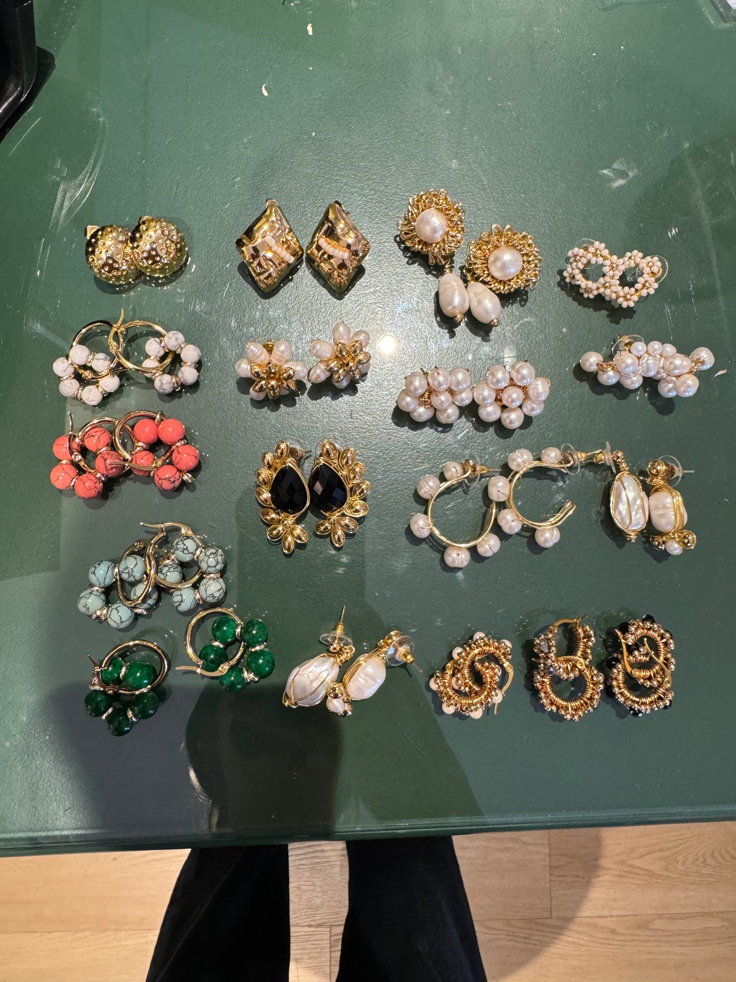 Medium Earrings Elaborate