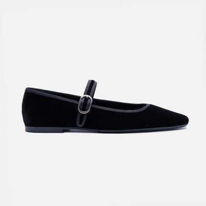 Lia Ballerinas