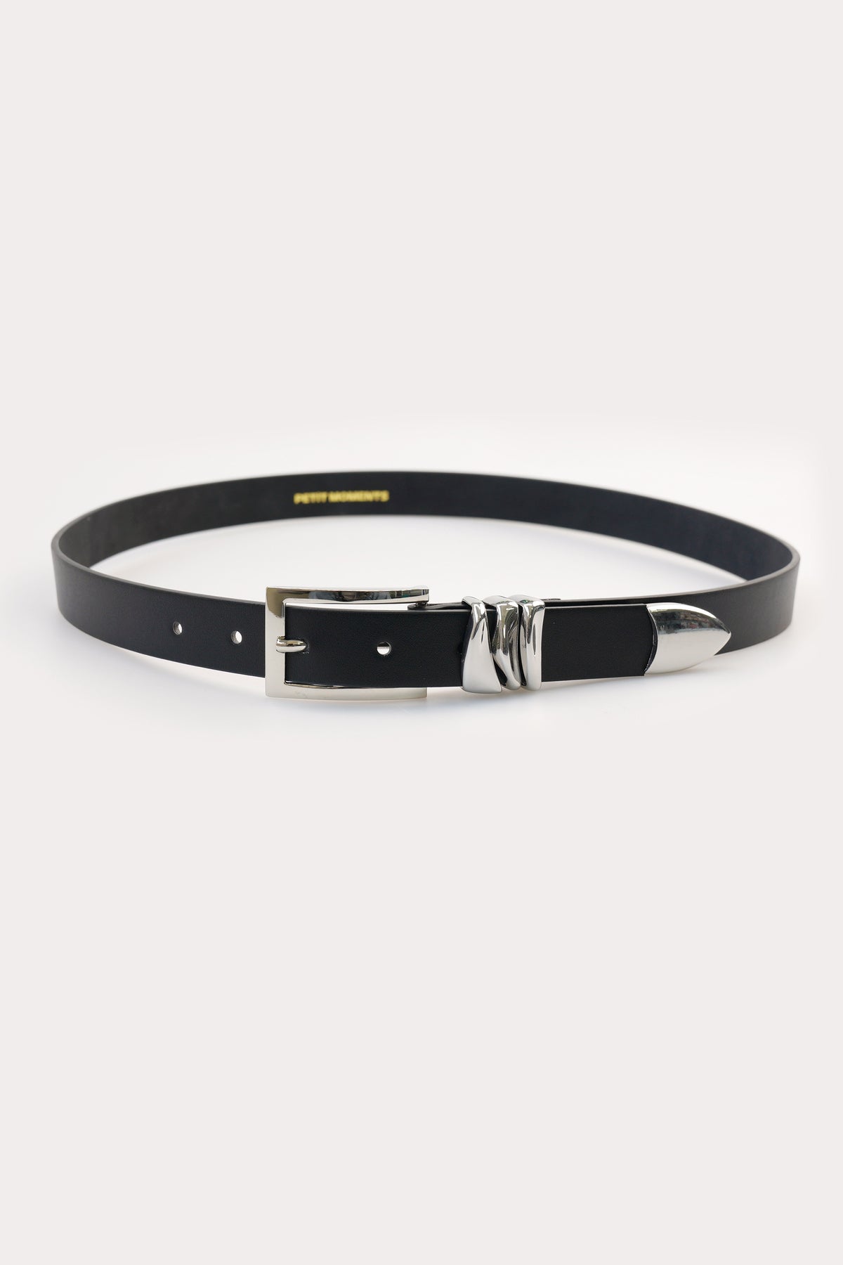 Valeria Belt
