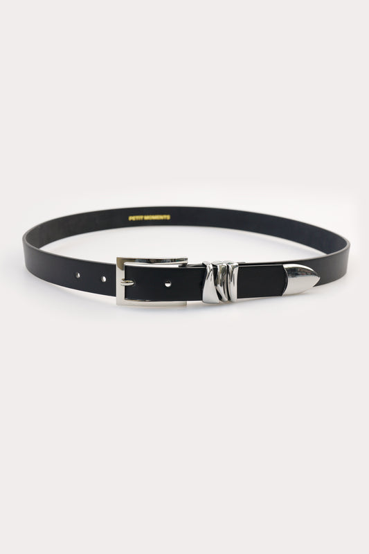 Valeria Belt