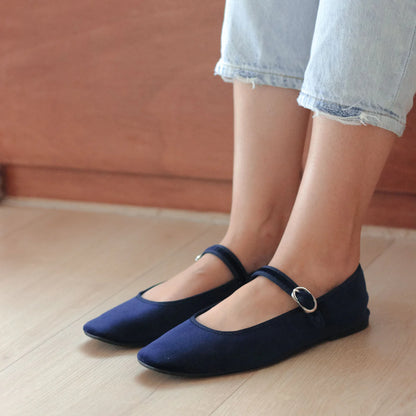 Lia Ballerinas