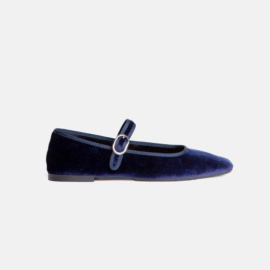 Lia Ballerinas